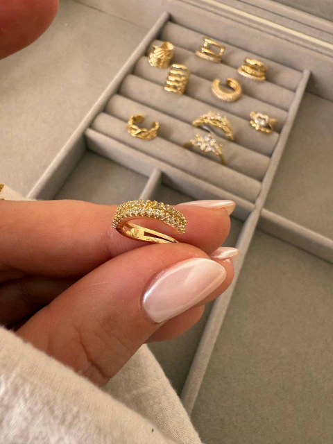 Earcuff Caterpillar Dorado