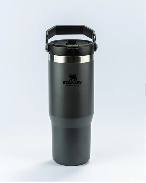 TUMBLER TÉRMICO FLIP STRAW STANLEY CHARCOAL | 887ML
