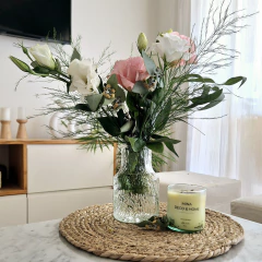 Florero vidrio labrado chico