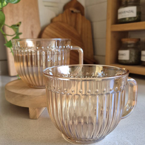 Set x 2 Tazas vidrio tramado doradas - diseño clásico