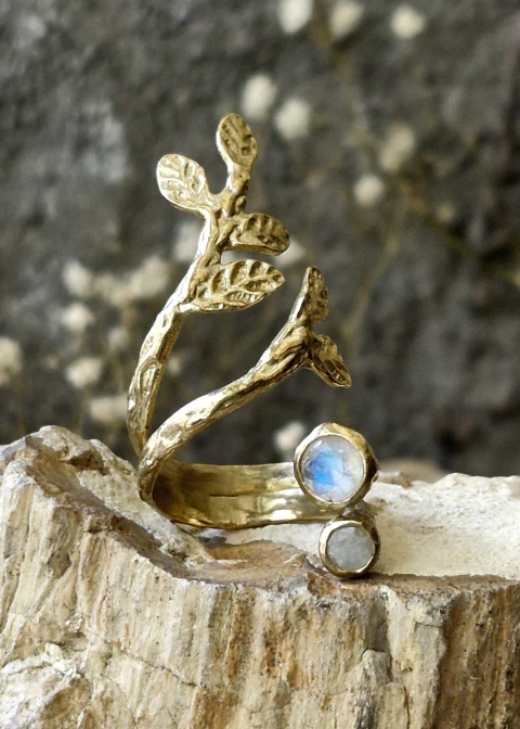 Anillo Hojas del Bosque Bronce - Shiló Joyas de Diseño