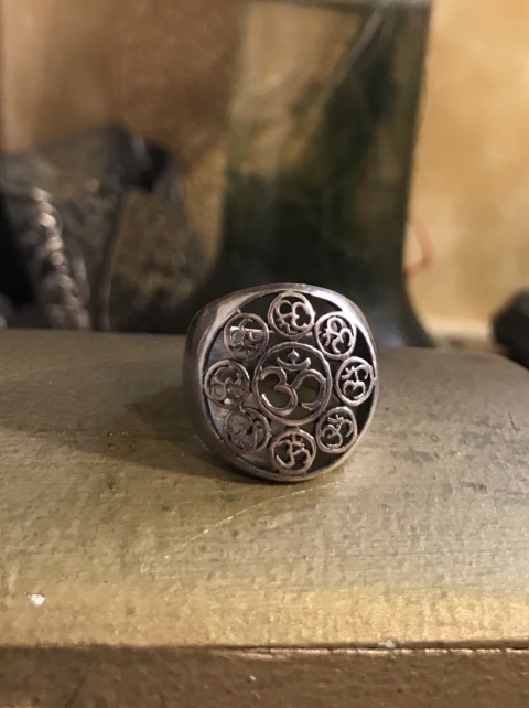 Anillo mándala Om en Plata 925