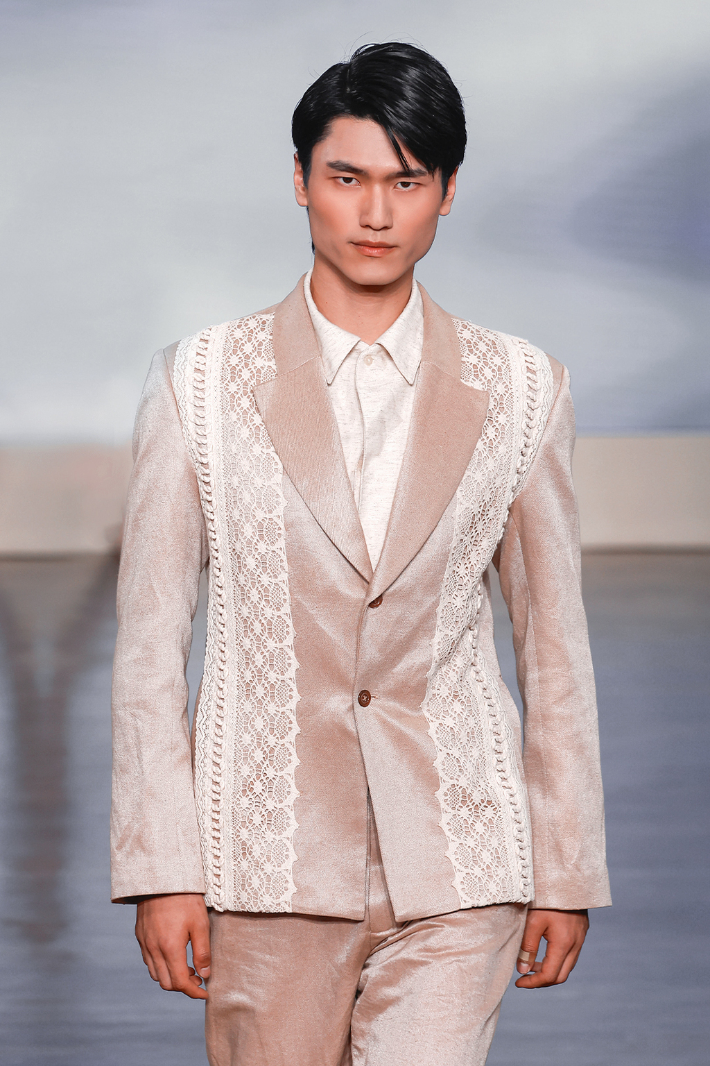 Blazer de Algodão e Seda com Detalhe Com Mix de Rendas