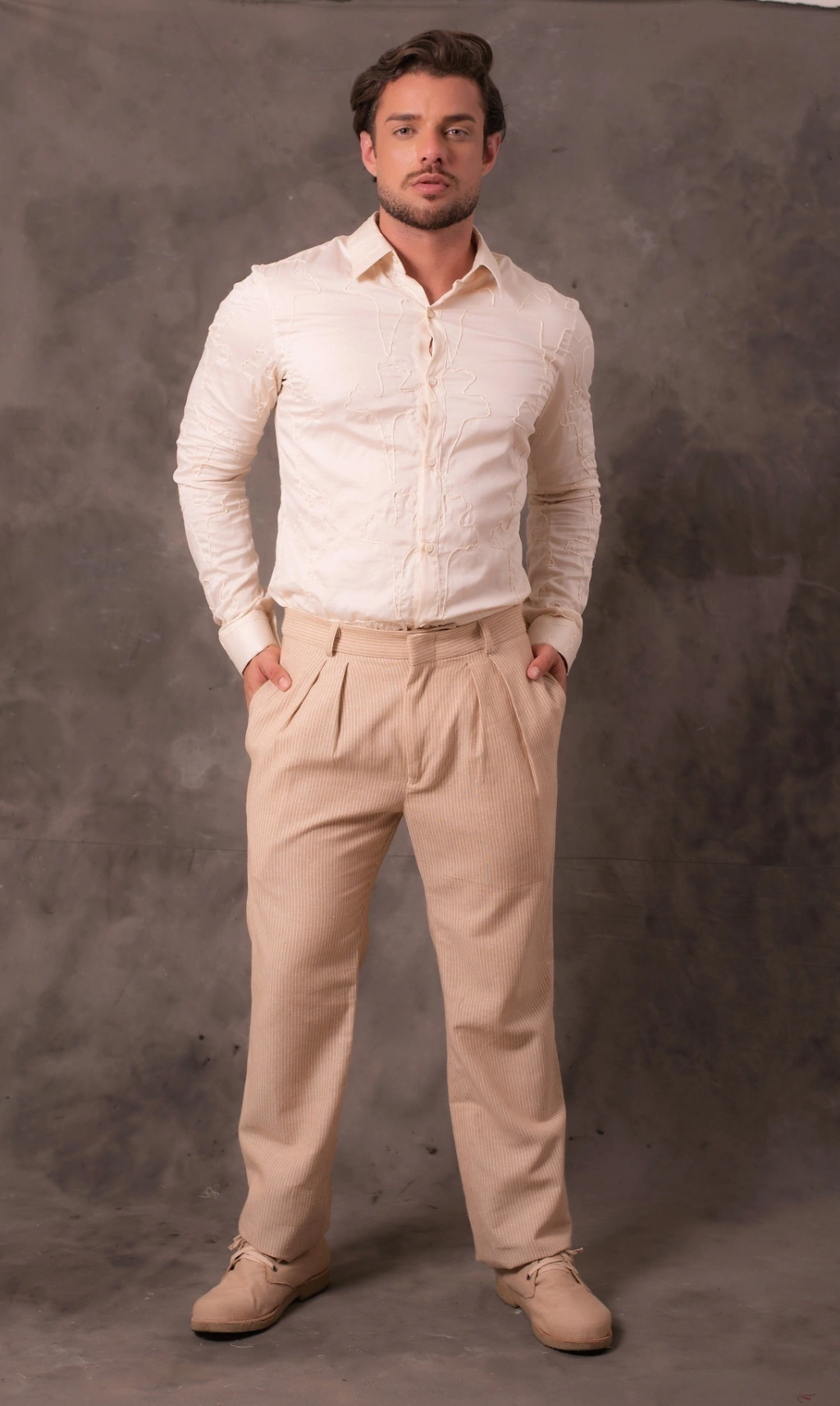 Calça Algodão com pregas