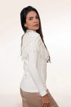 Blusa de ribana com gola em macramê - NCC Ecobrands