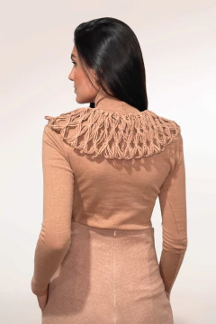 Blusa com rufo na gola - NCC Ecobrands