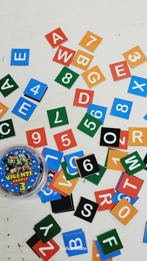 Abecedario Imantado tematica personalizada con cajita plastica - comprar online