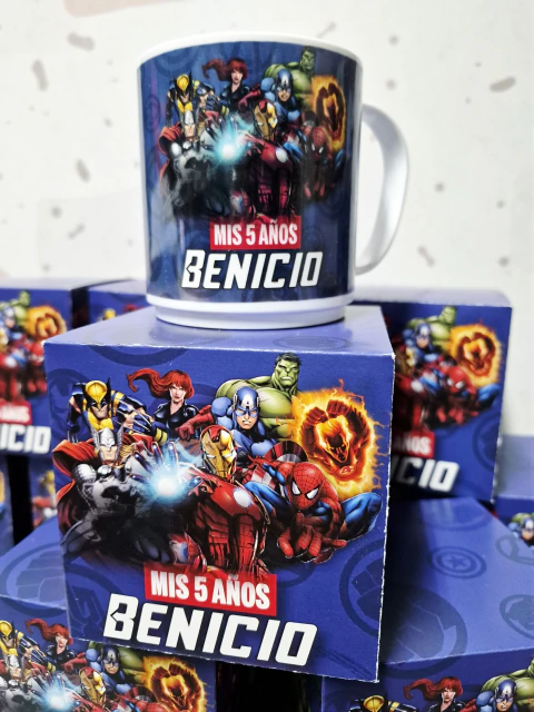 Tazas Plásticas Personalizadas + CAJA 10x10x10