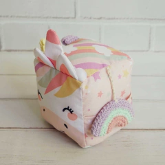 Cubo Sensorial Unicornio en internet