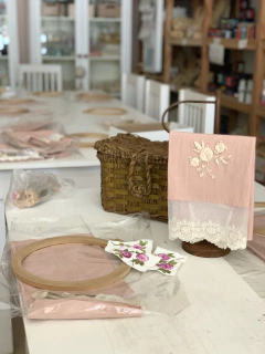 Pie de toalla hierro 35cm - comprar online