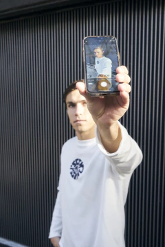 Sweater Positive en internet