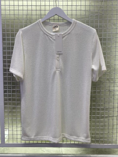 Remera tejida en internet