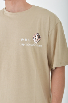 Remera Dados - comprar online