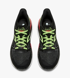 Diadora Atomo v7000 2 BLACK/YELLOW FLUO - comprar online