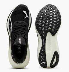 Puma MagMax NITRO™ Running Shoes Men White-Cool Dark Gray - comprar online