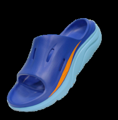 IRONMAN HOKA ORA RECOVERY SLIDE - comprar online