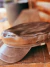 Boina eco cuero chocolate en internet