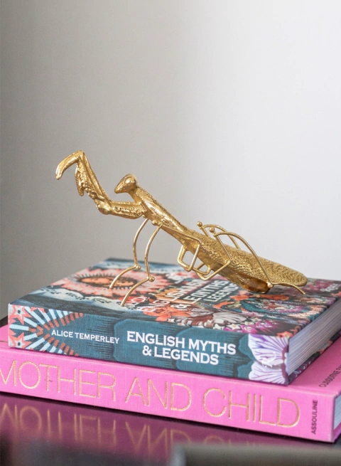 Adorno Mantis Dorada