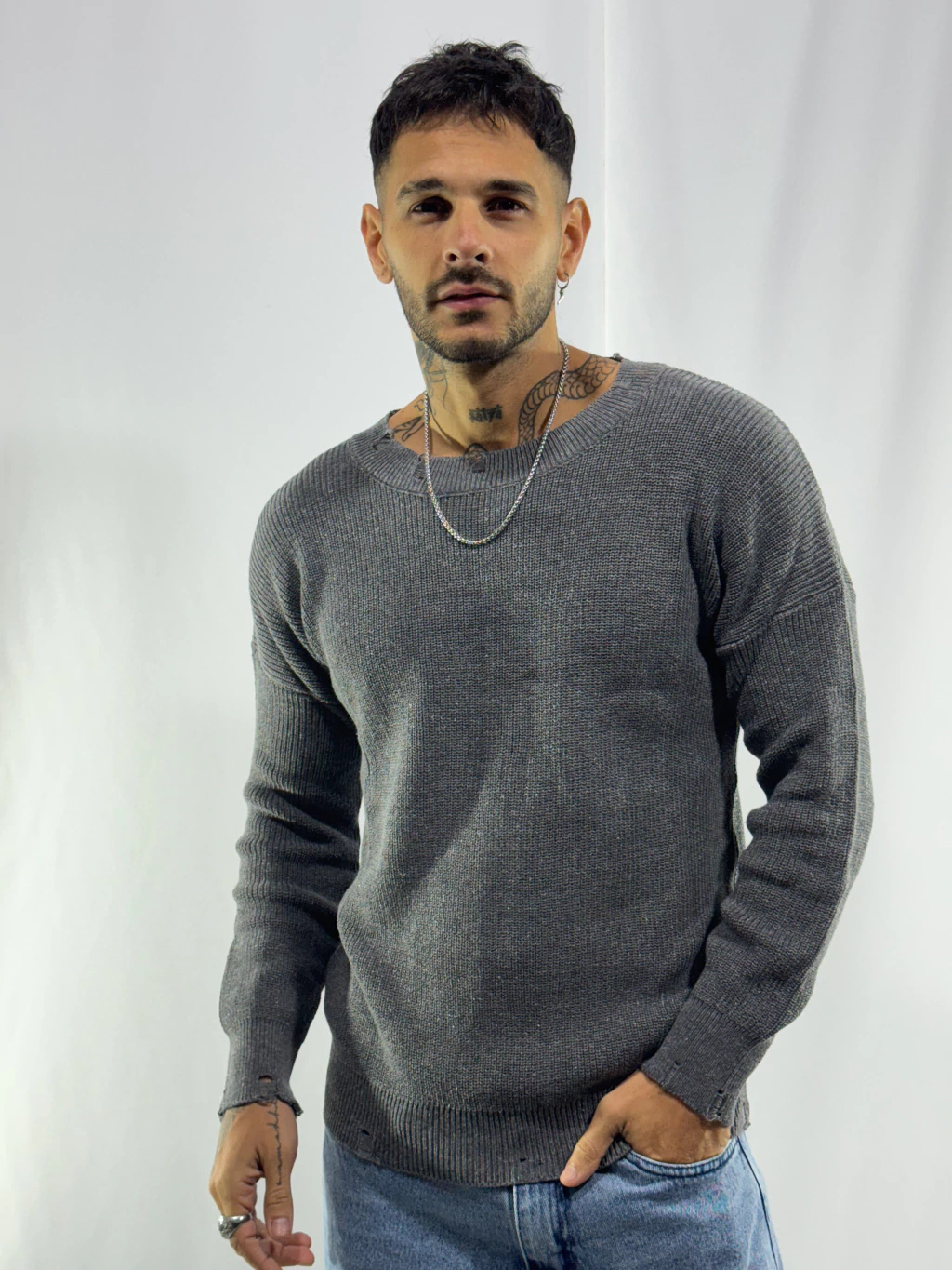 Sweater Rotured Gris