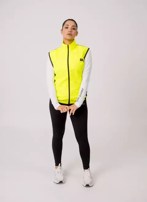 CHALECO ROMPEVIENTO ULTRALIVIANO AMARILLO FLUOR