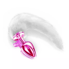 PLUG P DE METAL ROSA COM RABO BRANCO