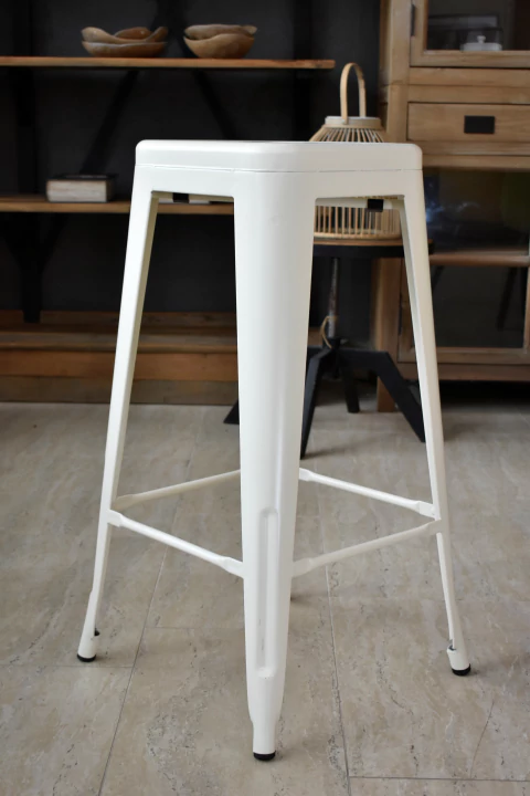 OUTLET- BANQUETA TOLIX CLÁSICA COLOR CAMEL BONE 75 CMS