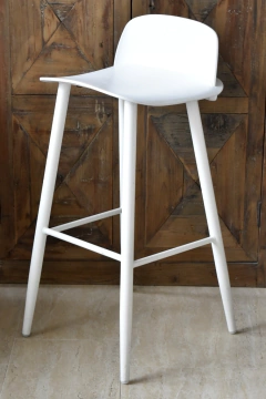 BANQUETA NERD BAR STOOL Blanco