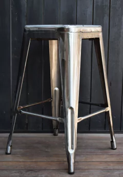 BANQUETA TOLIX GRIS PULIDA 65 CMS