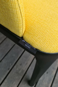 SILLA GRACE CON APOYABRAZOS AMARILLO - JB Lacroux Restoration 