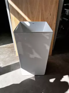 BACHA CON PEDESTAL MARCA HOESCH FOSTER- 85*45*45 CM - JB Lacroux Restoration 