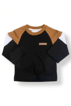 Remera Nico Negro