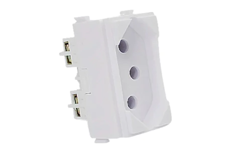 Módulo de tomada elétrica branca 10A com três furos para pinos