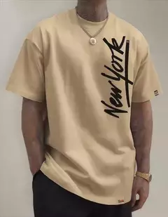 Camiseta Oversized New York Vertical - comprar online