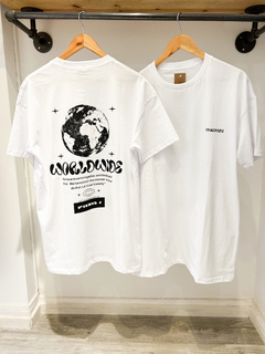 Remera Oversize Worldwide White