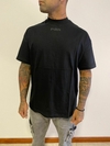 REMERA AZZ OVER A PARIS NEGRO