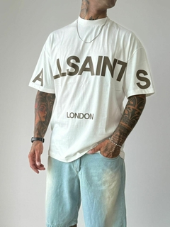 REMERA AZZ OVERSIZE ALL SAINTS CREMA
