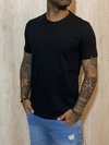 REMERA NEGRA SLIM FIT LYC