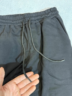 JOGGING RUST LR GRIS TOPO en internet