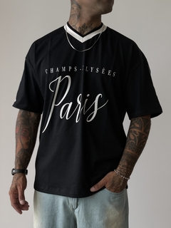 REMERA AZZ OVERSIZE PARIS ESCOTE NEGRO