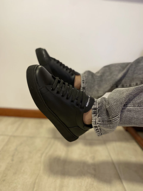 ZAPATILLAS SERGI BLACK