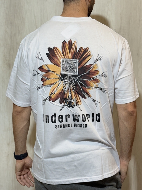 REMERA UNDERWORLD OVERSIZE - comprar online