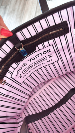 Cartera neverfull LV - comprar online