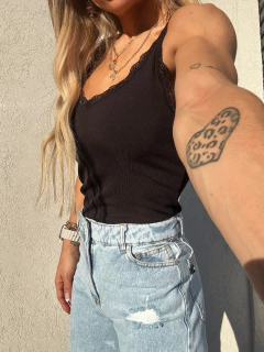 Musculosa Petra - Tania