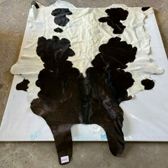 Cuero de Vaca Blanco y Negro – H01
