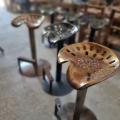 Banco alto asiento de tractor Óxido - comprar online