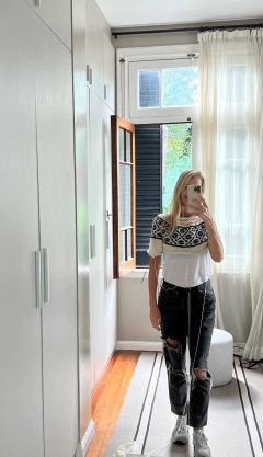 Imagen de Epica Sweater -Guía de tejido + videos