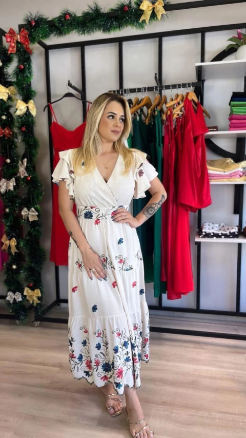 VESTIDO BORDADO