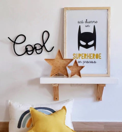 Cartel en tricotín con nombre personalizado para decoración infantil