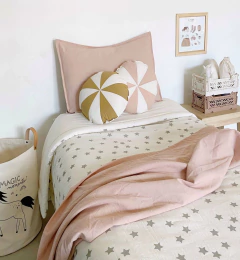 ACOLCHADOS CHARRIOT ESTRELLAS - A PEDIDO - comprar online