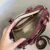 Bolsa Kátia de Ombro no Couro Bordo Croco - loja online